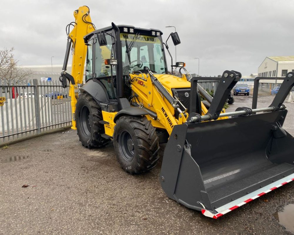 NH CONSTRUCTION B110D TC NEW HOLLAND DIGGER