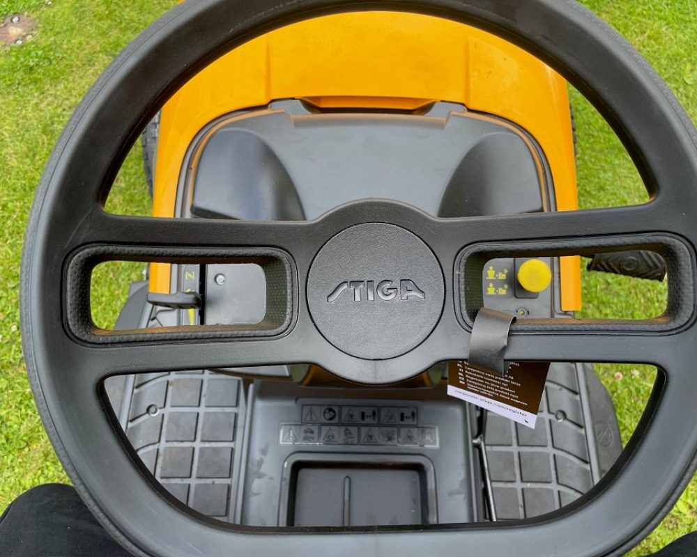 ATCO STIGA ESTATE 598 STIGA ST 500 MOWER