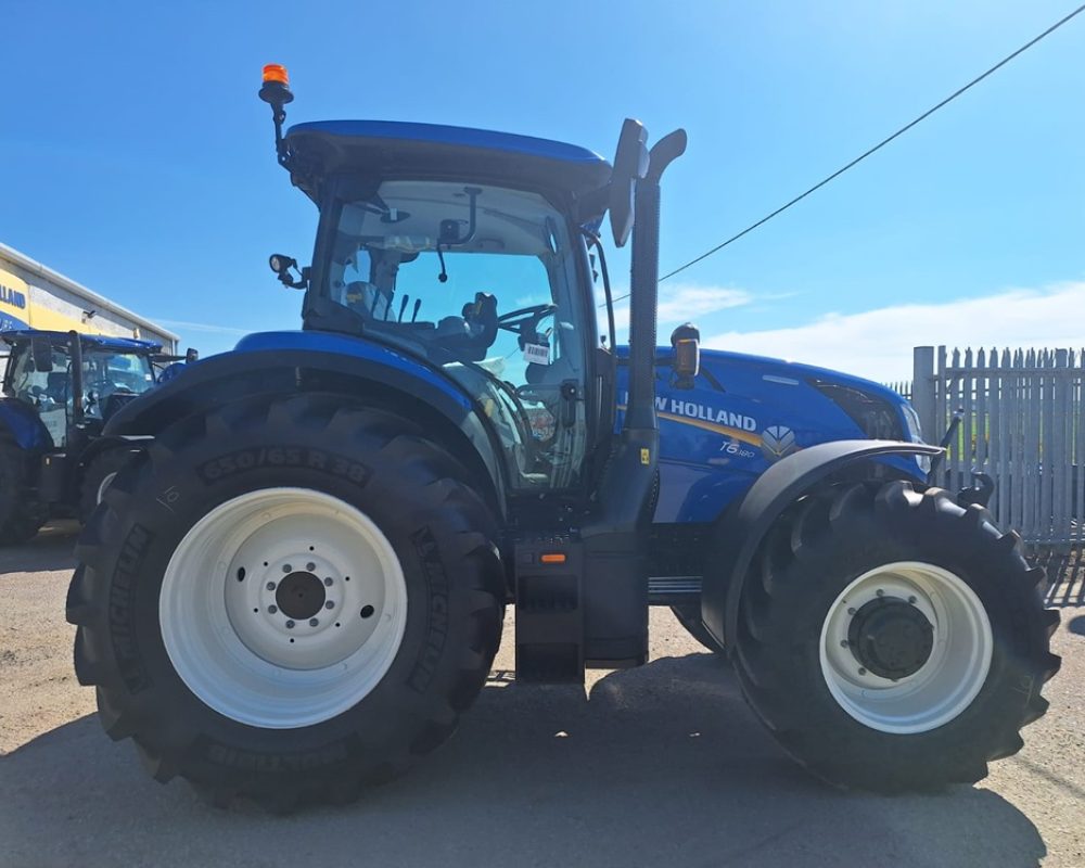 NH TRACTOR T6.180 DC NEW HOLLAND TRACTOR