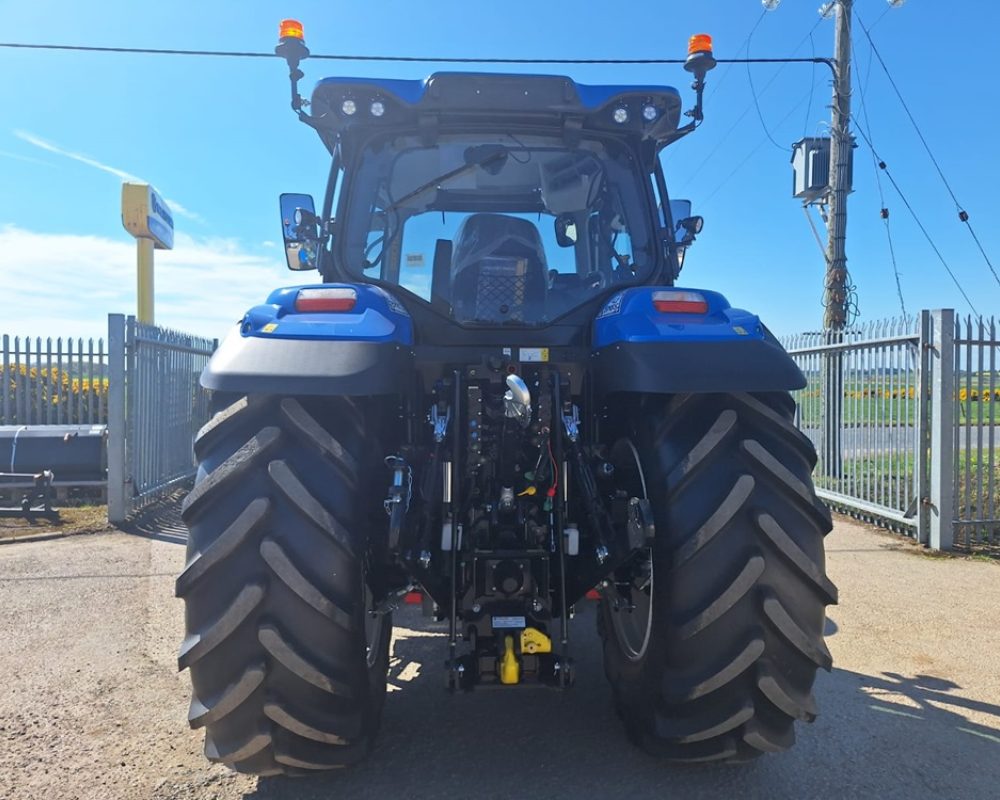 NH TRACTOR T6.180 DC NEW HOLLAND TRACTOR