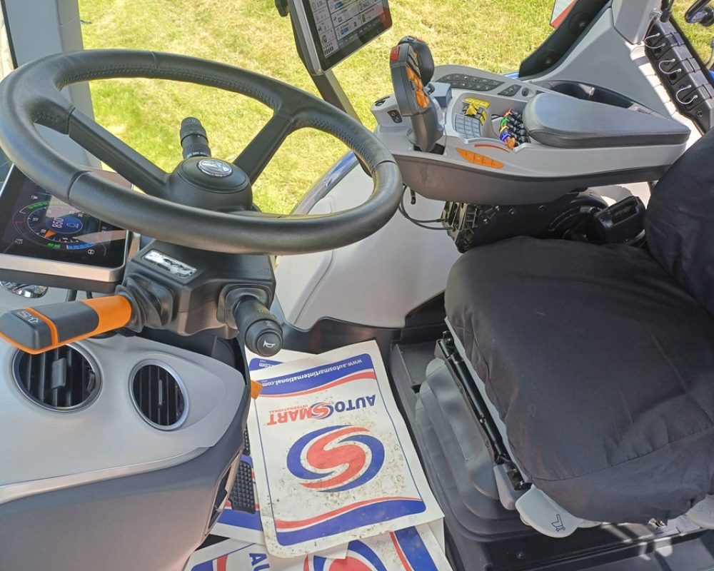 NH TRACTOR T7.315 HD AC NEW HOLLAND TRACTOR