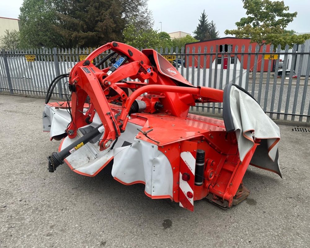 KUHN FC3125 D KUHN FRONT MOWER