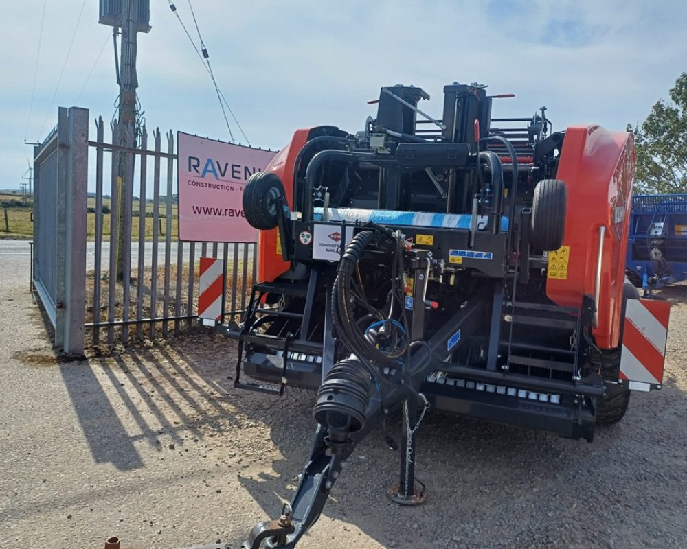 KUHN FBP3135 KUHN COMBI BALER