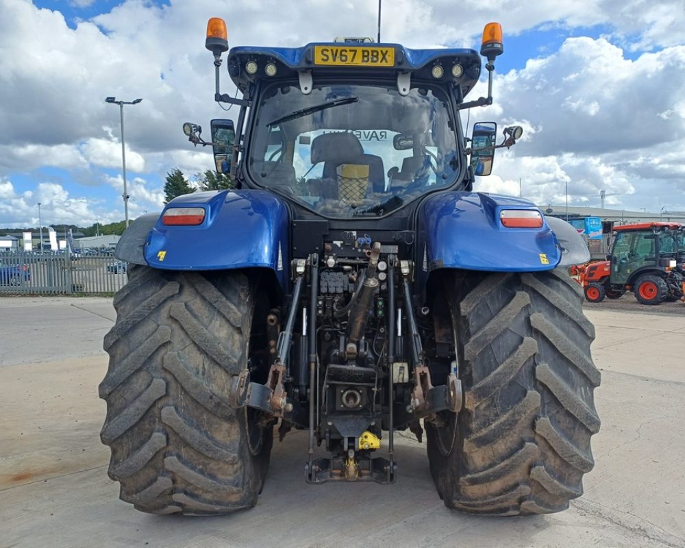 NH TRACTOR T7.270 AC NEW HOLLAND TRACTOR