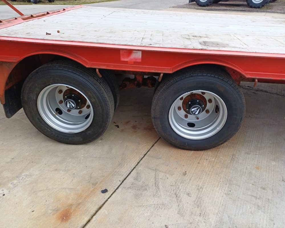 MISCELLANEOUS 21FT MCCAULEY LOW LOADER