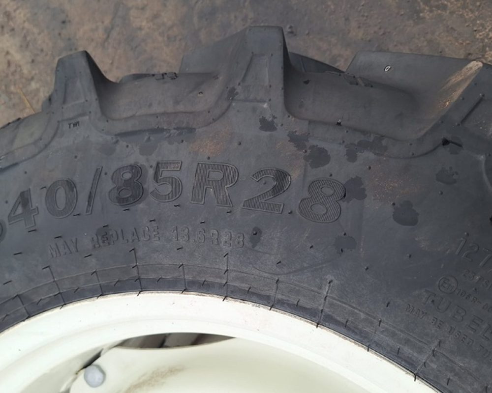 WHEELS 340/85R28 WHEELS & TYRES