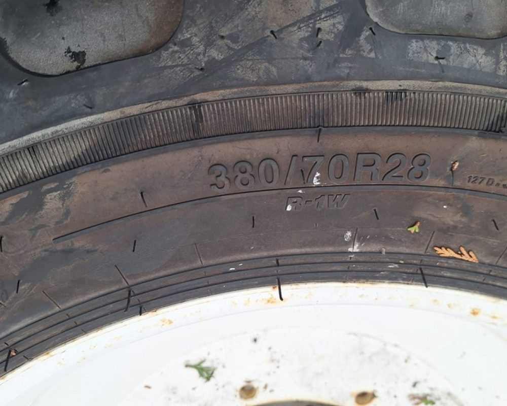 WHEELS 380/70R28 FRONT WHEELS & TYRES