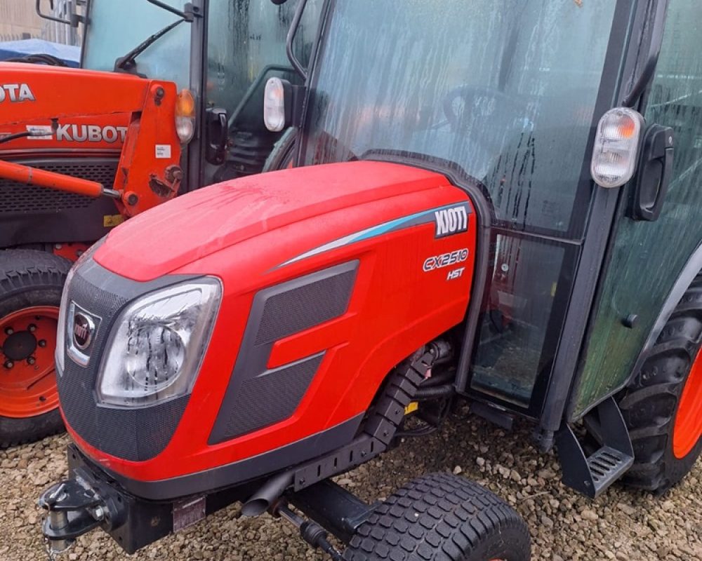 KIOTI CX2510 CH-EU KIOTI TRACTOR