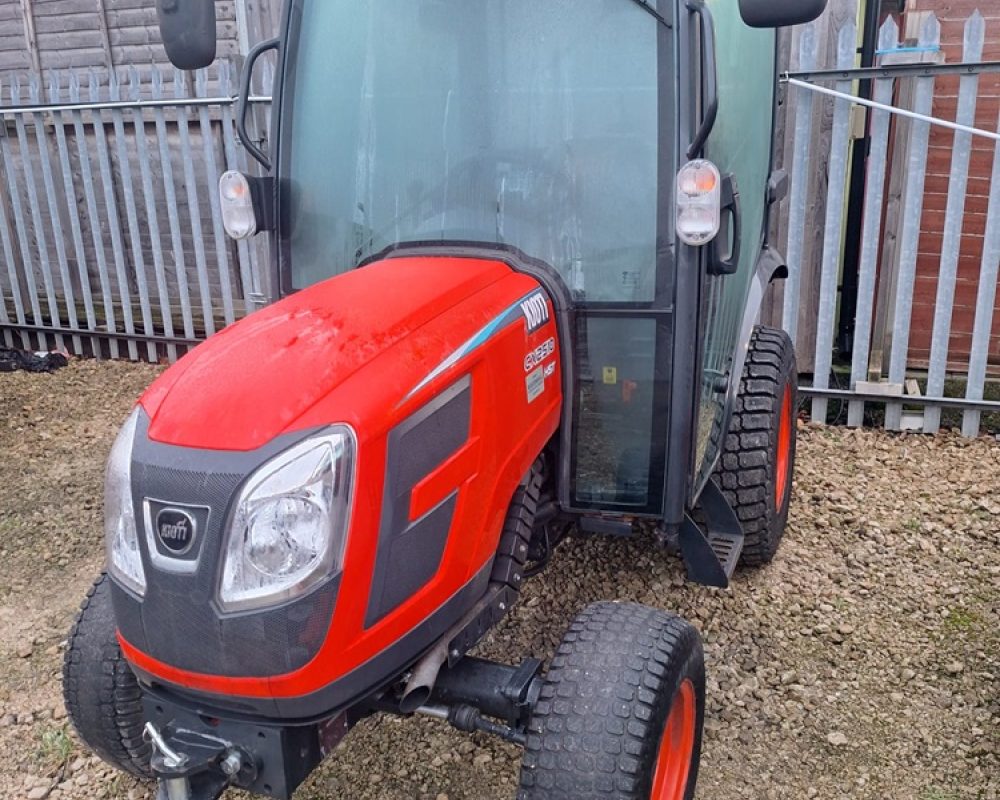 KIOTI CX2510 CH-EU KIOTI TRACTOR